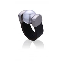 Grey Pearl Ring in Rhutenium